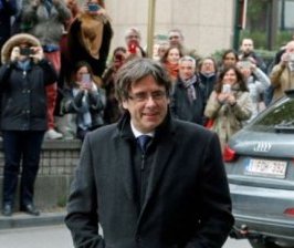 Crise catalane : un mandat d'arrêt européen contre Carles Puigdemont